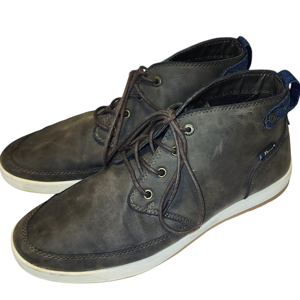 G.H.‎ Bass & Co. Gray Chukka Boots